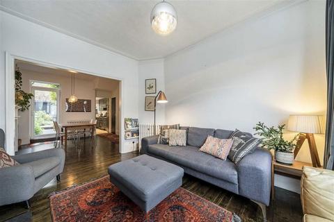 4 bedroom terraced house for sale, Leahurst Road, London SE13