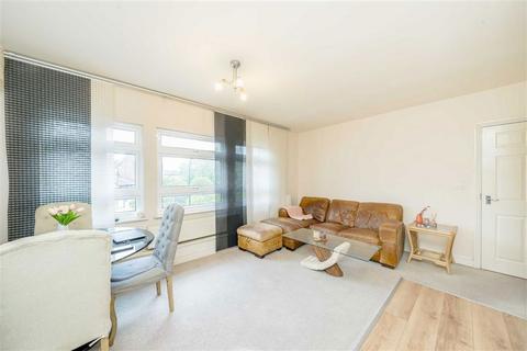 1 bedroom flat to rent, Burnt Ash Road, London SE12