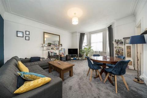 1 bedroom flat to rent, Lee High Road, London SE12