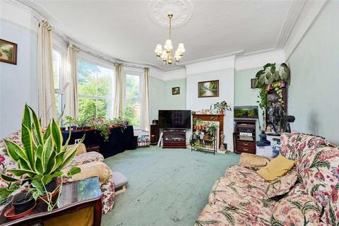 5 bedroom house for sale, St. Mildreds Road, London SE12