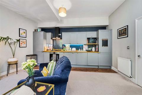 1 bedroom flat for sale, Lee High Road, London SE12