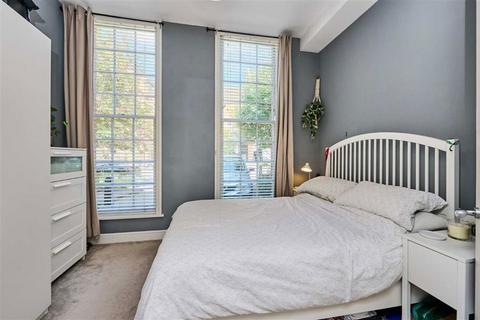 1 bedroom flat for sale, Lee High Road, London SE12