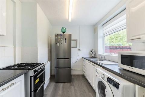 2 bedroom house for sale, Harting Road, London SE9