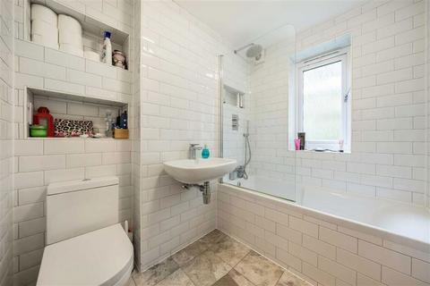 1 bedroom flat for sale, Lee Road, London SE3