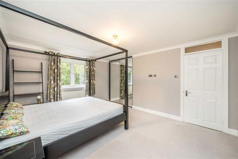 5 bedroom house to rent, Highgrove Close, Chislehurst BR7