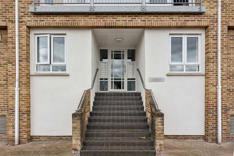 Flat 7, 3 Rainbow Quay, London, SE16 7UF