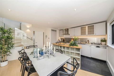 2 bedroom flat for sale, Horselydown Lane, London SE1