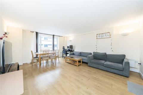 2 bedroom flat for sale, Long Lane, London SE1