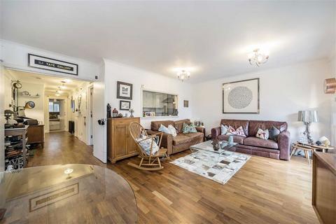 2 bedroom flat for sale, Providence Square, London SE1