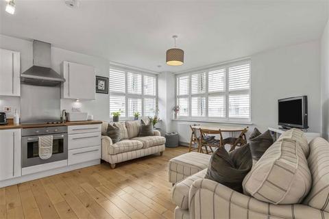 2 bedroom flat for sale, Marine Street, London SE16