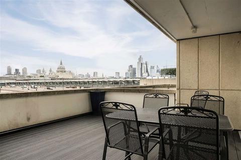 2 bedroom flat for sale, Upper Ground, London SE1