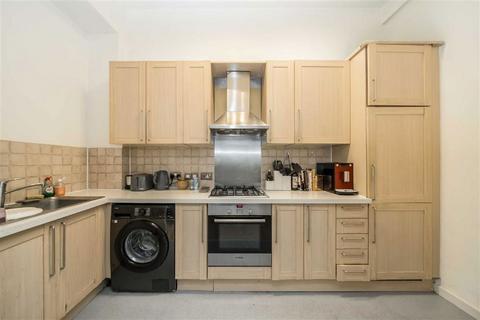 2 bedroom flat for sale, Boss Street, London SE1