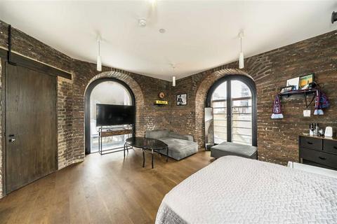 2 bedroom flat to rent, St. Thomas Street, London SE1