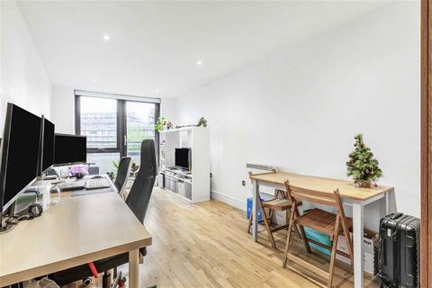 1 bedroom flat for sale, Southwark Bridge Road, London SE1