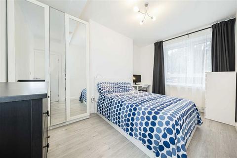 1 bedroom flat for sale, Elim Estate, London SE1