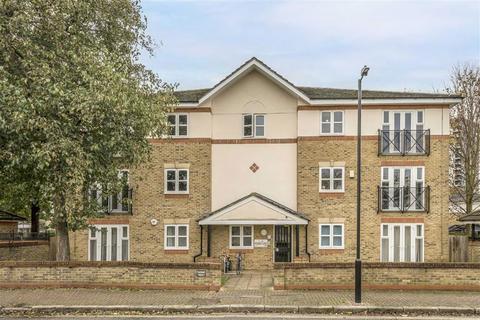 1 bedroom flat for sale, Sherwood Gardens, London SE16