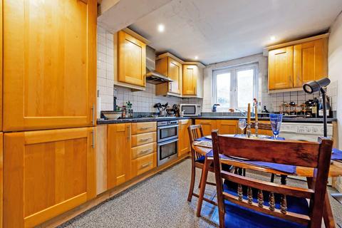 1 bedroom flat for sale, Saltram Crescent, Maida Vale W9