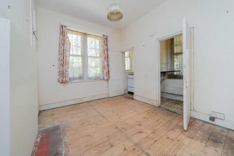 2 bedroom flat for sale, Castellain Road, Maida Vale W9