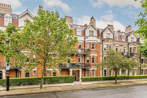 3 bedroom flat for sale, Castellain Road, Maida Vale W9