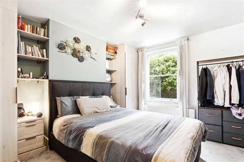 2 bedroom flat for sale, Marylands Road, Maida Vale W9