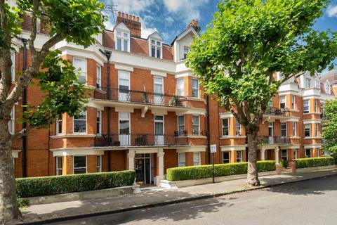 3 bedroom flat for sale, Castellain Road, Maida Vale W9