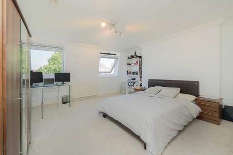 2 bedroom flat for sale, Sutherland Avenue, Maida Vale W9