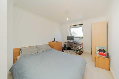 2 bedroom flat for sale, Sutherland Avenue, Maida Vale W9