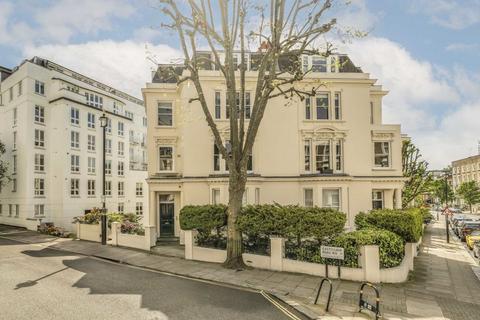 2 bedroom flat for sale, Warrington Gardens, Maida Vale W9