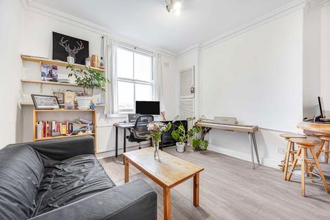 2 bedroom flat to rent, Chippenham Road, Maida Vale W9