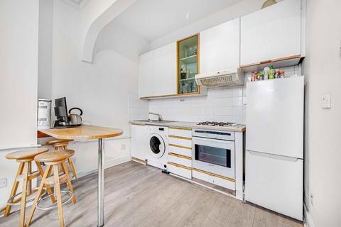 2 bedroom flat to rent, Chippenham Road, Maida Vale W9