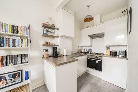 2 bedroom flat for sale, Elgin Avenue, Maida Vale W9