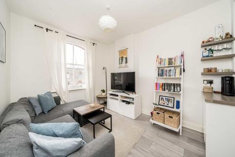 2 bedroom flat for sale, Elgin Avenue, Maida Vale W9