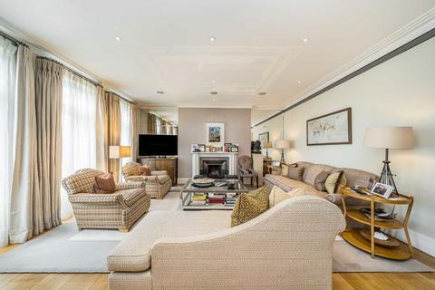 4 bedroom flat for sale, Abbey Road, London NW8