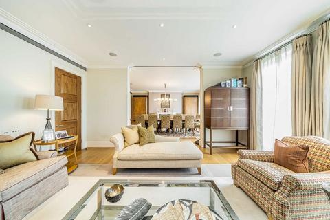 4 bedroom flat for sale, Abbey Road, London NW8