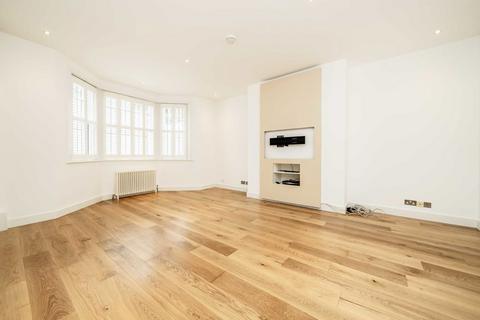 3 bedroom flat for sale, Lauderdale Road, Maida Vale W9