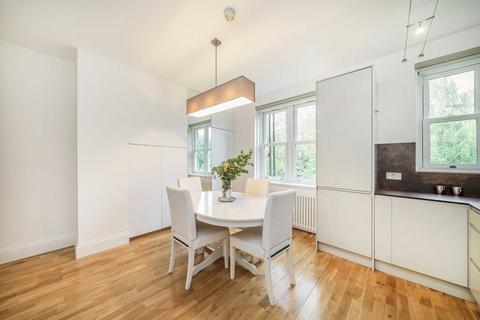 3 bedroom flat for sale, Castellain Road, Maida Vale W9