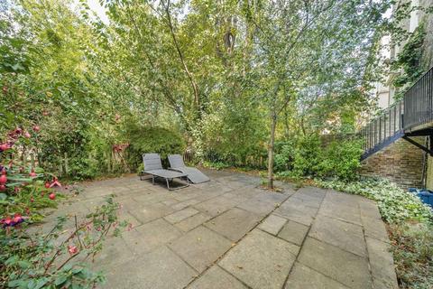 8a Carlton Vale, London, NW6 5EE