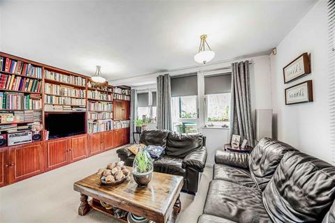 2 bedroom flat for sale, Harewood Avenue, London NW1