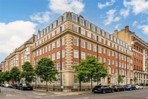 2 bedroom flat for sale, Devonshire Street, London W1W