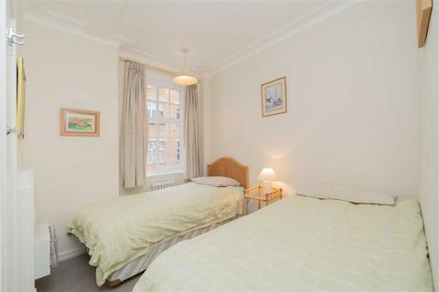 2 bedroom flat for sale, Devonshire Street, London W1W