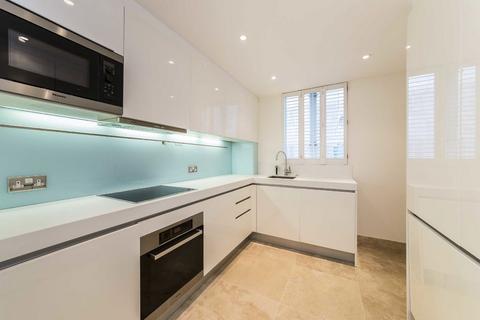 2 bedroom flat to rent, Park Street, London W1K