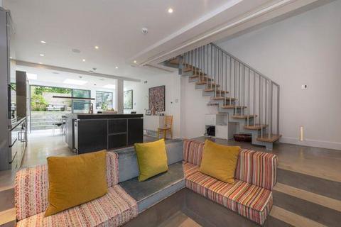 5 bedroom house to rent, Hamilton Gardens, St John's Wood