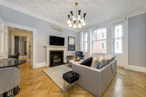 1 bedroom flat to rent, Hay Hill, London W1J