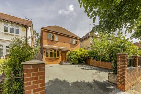 6 bedroom house for sale, Colney Hatch Lane, London N10