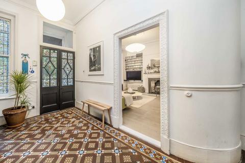 5 bedroom maisonette for sale, Muswell Hill Road, London N10