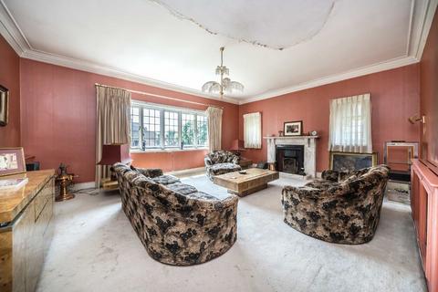 8 bedroom detached house for sale, Fortis Green, London N10