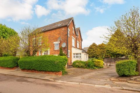 1 bedroom flat for sale, Oakleigh Road South, London N11