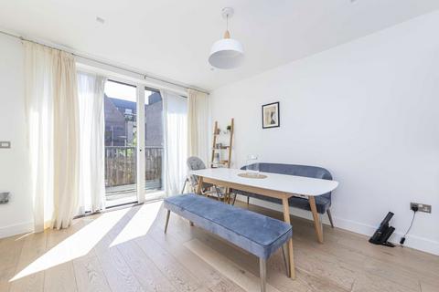 5 bedroom house to rent, Marwood Square, Muswell Hill N10