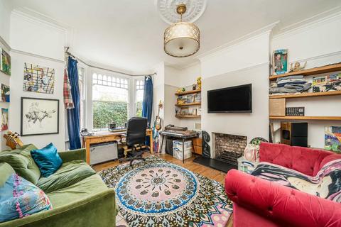 5 bedroom terraced house for sale, Greenham Road, London N10