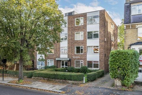 1 bedroom flat for sale, Brownlow Road, London N11